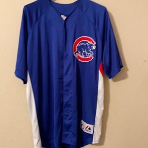 Gently used button down Cub Jersey